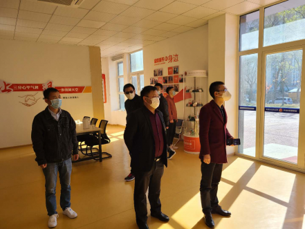 广安爱多贺洪燕一行光临尊龙集团官网软件